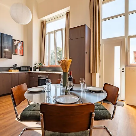 L'atelier 580 - Loft 70's Au Cœur Des Remparts Appartement *